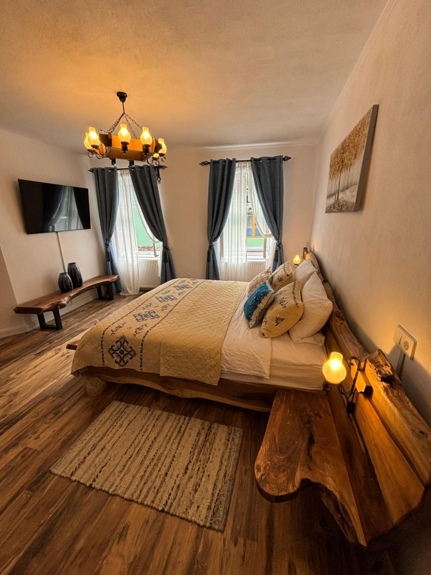 Blue House Citadel Elite Sighisoara Apartment Luaran gambar