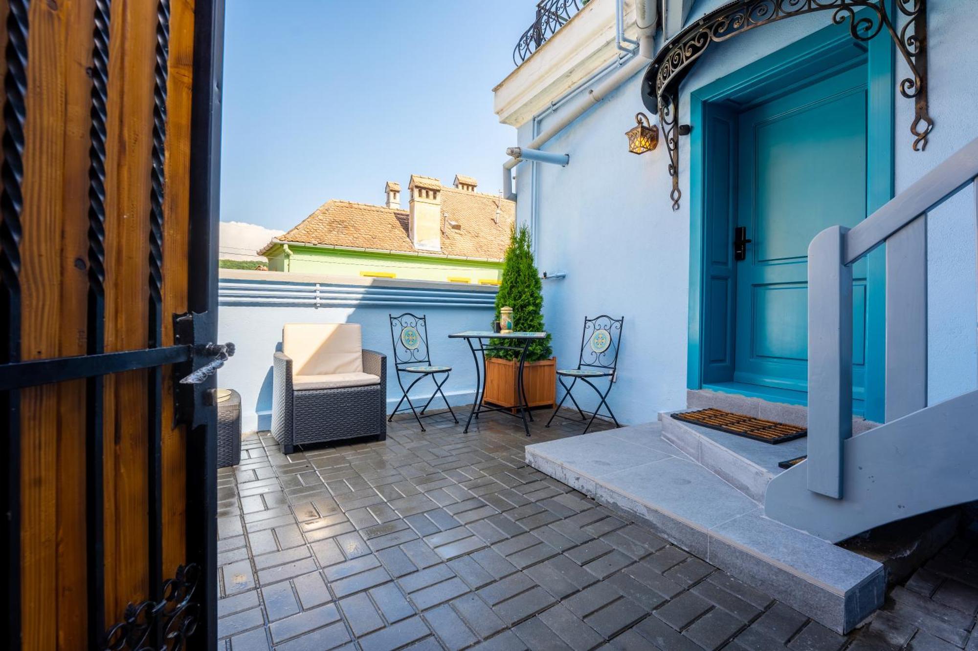 Blue House Citadel Elite Sighisoara Apartment Luaran gambar